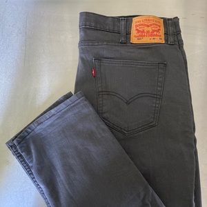 Levi - 511 Slim Fit Jeans - W40•L32